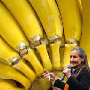 Doctor reveals eating banana causes… 👇 See more